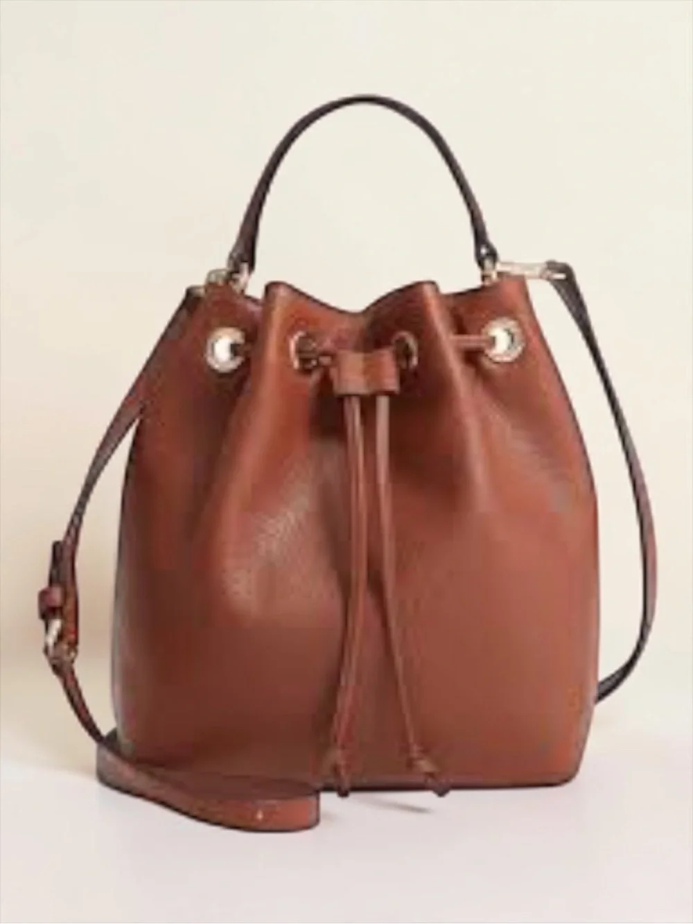 Nordstrom key features